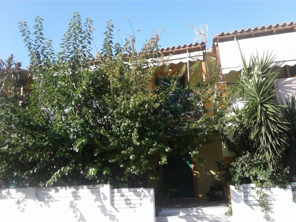 Lenia Studios Kalamítsi Exterior foto