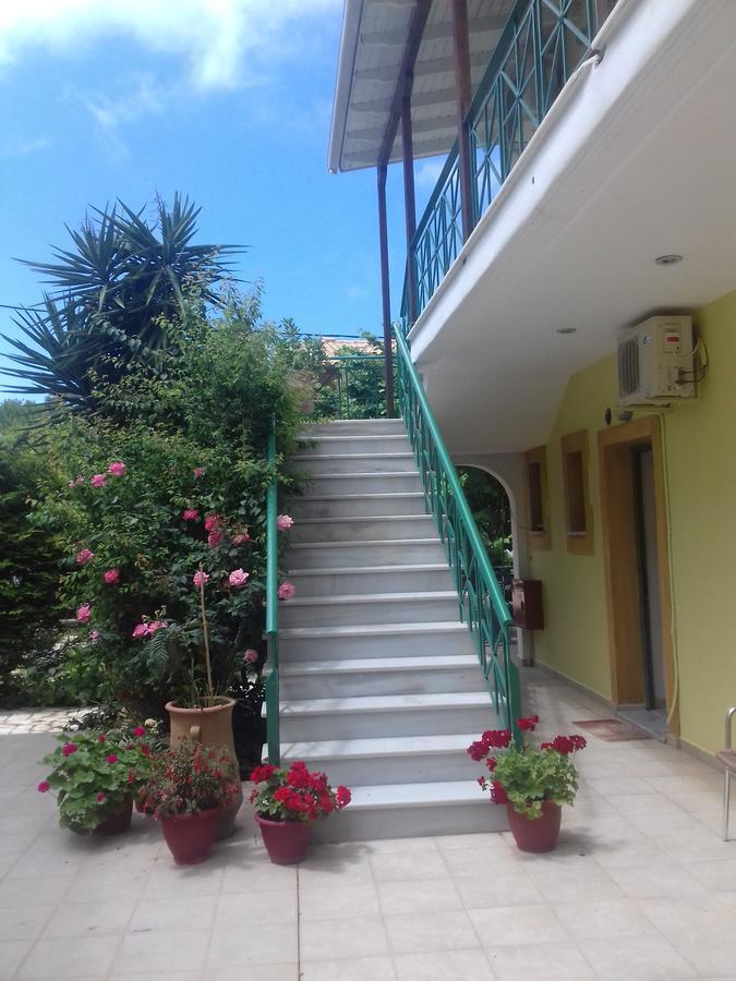 Lenia Studios Kalamítsi Exterior foto